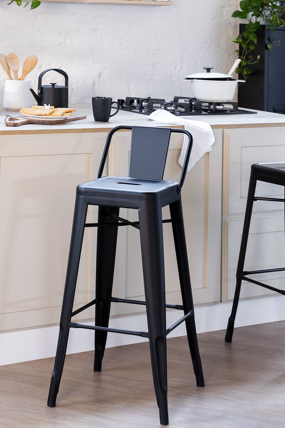Metal Bar Stool In Black